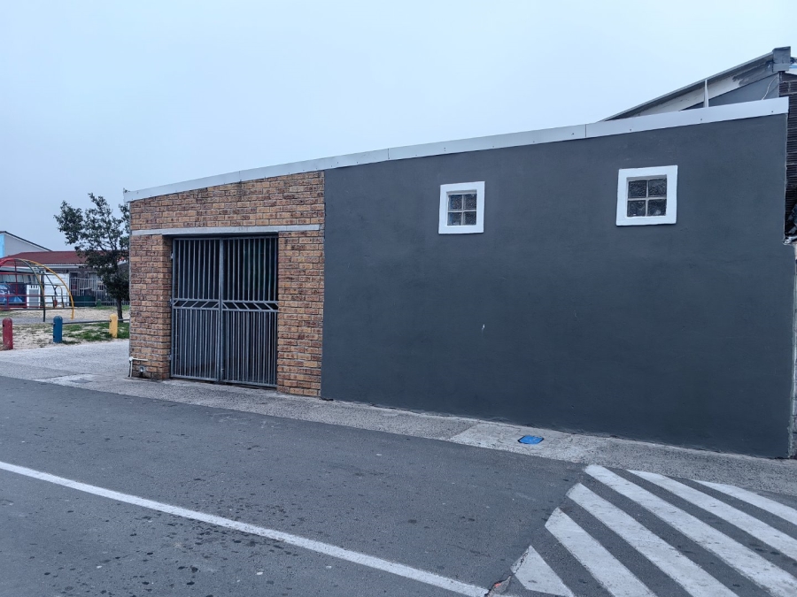3 Bedroom Property for Sale in Beacon Valley Western Cape